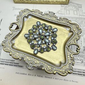 Vintage Jewely Colorful Rhinestone Neutral Colors Brooch Pin